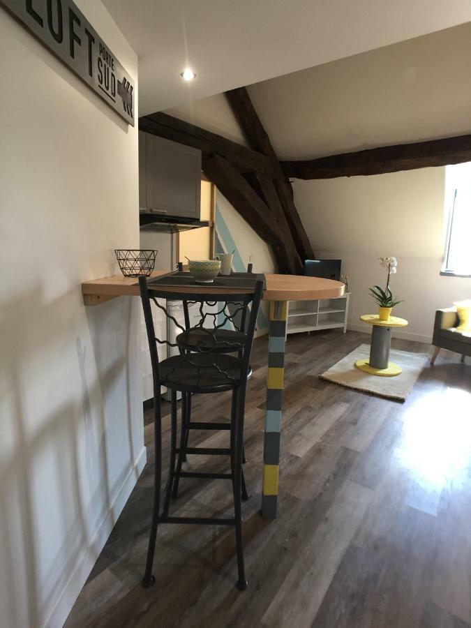 Domaine Des Trois Chateaux Moisenay Buitenkant foto