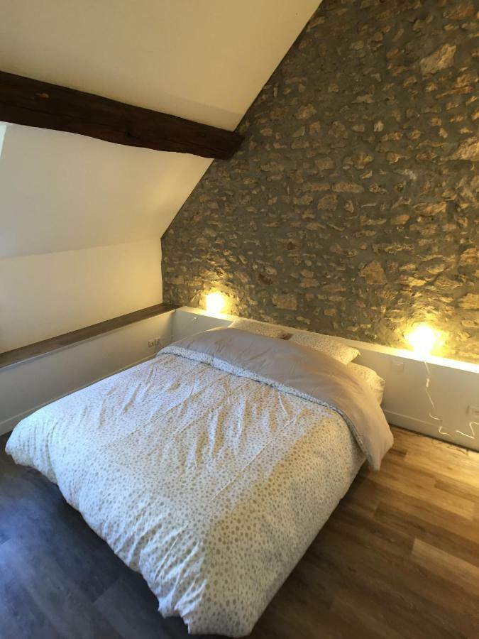 Domaine Des Trois Chateaux Moisenay Buitenkant foto